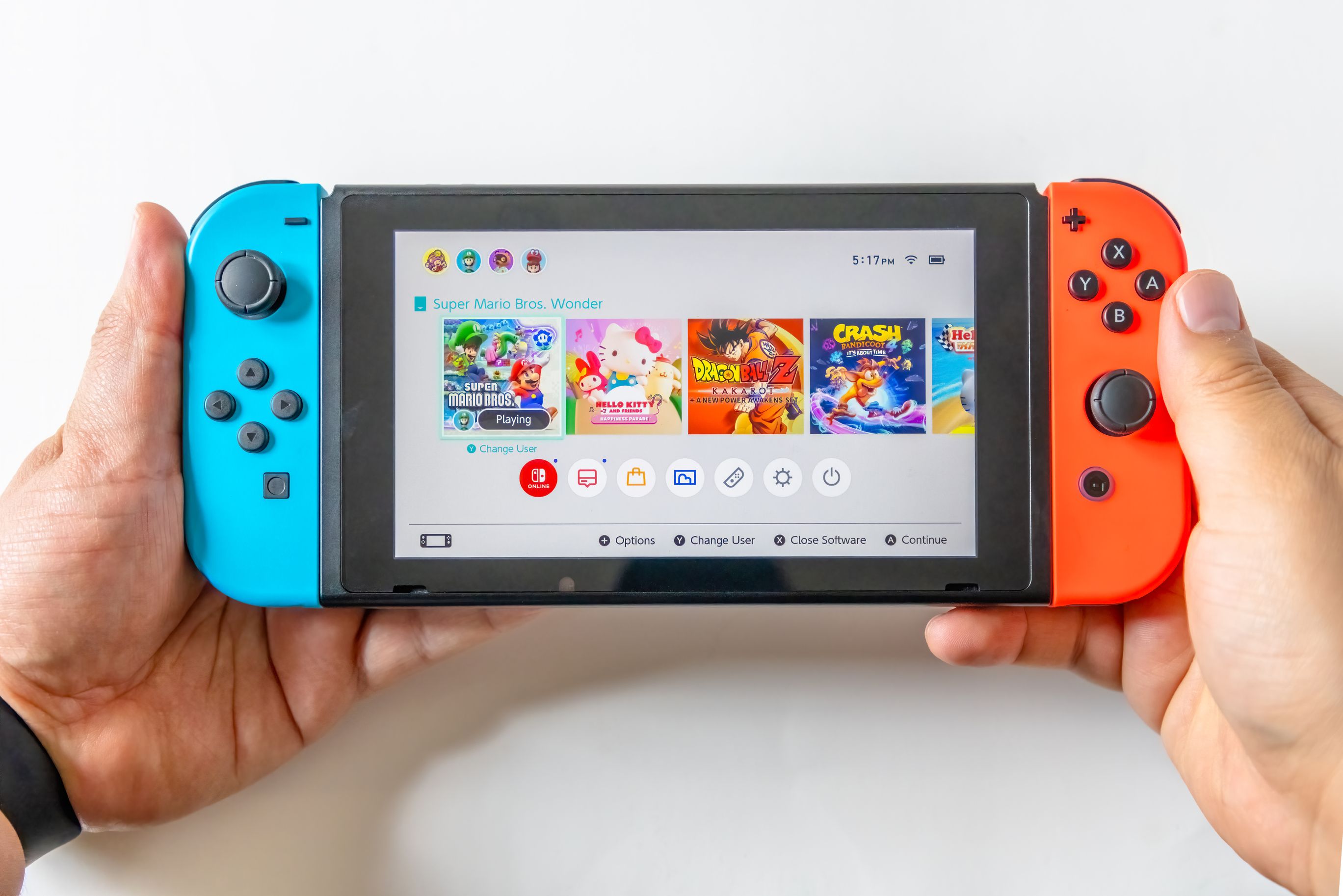 nintendo-annuncia-il-supporto-di-ricarica-ufficiale-per-joy-con-switch-main